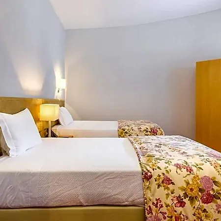 Catolica 3* Fatima