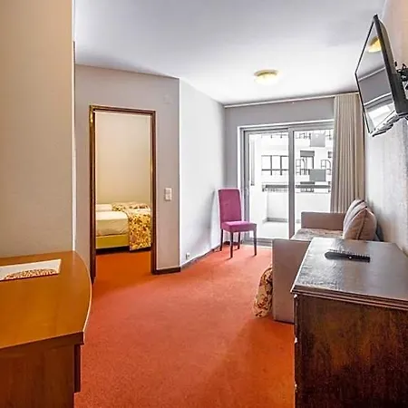 Catolica Hotel 3*